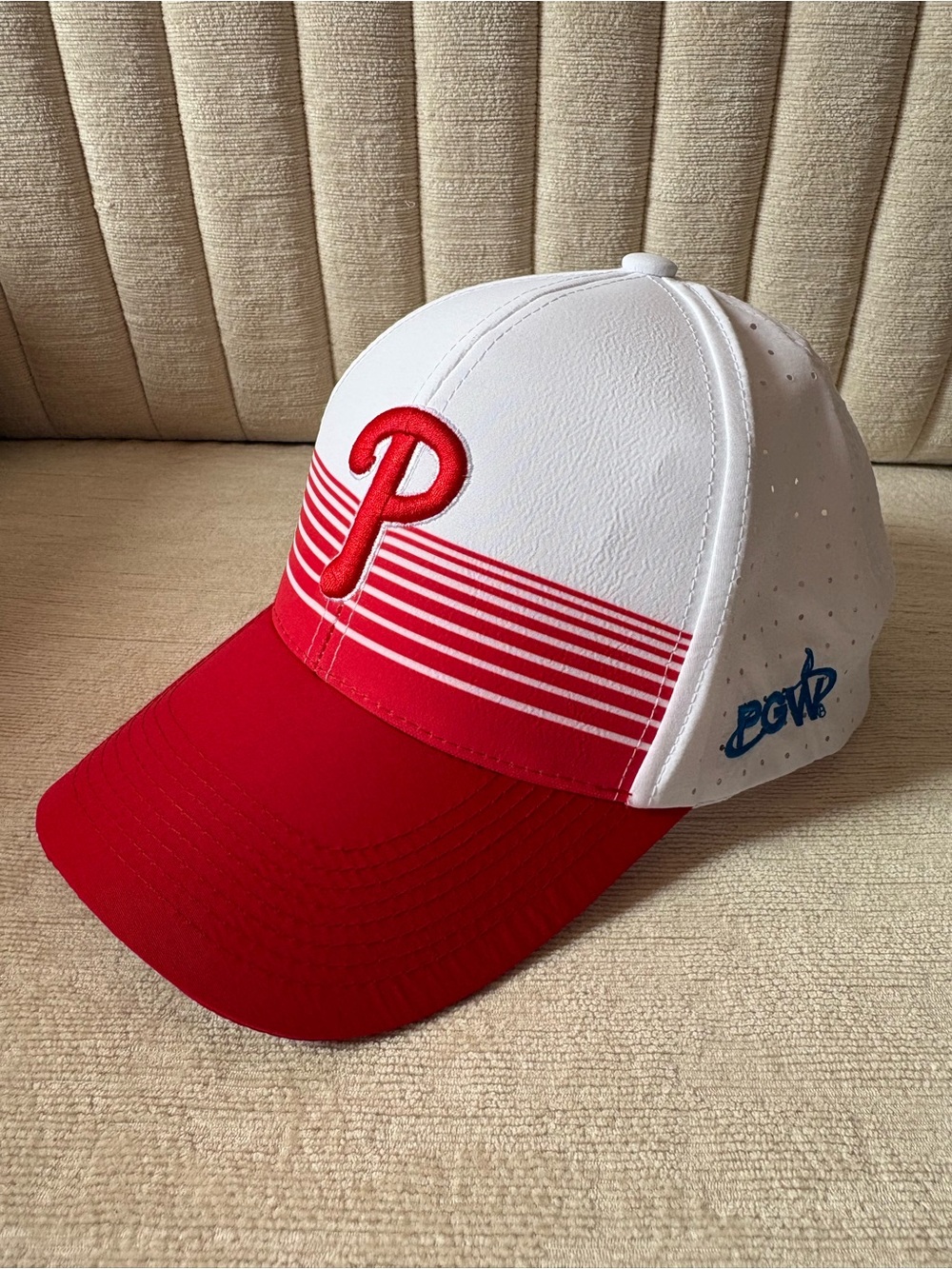 Philadelphia Phillies MLB Golf Hat Snapback Red White PGWR Performance Cap